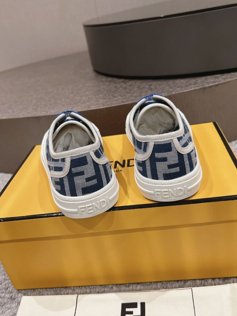 Fendi Low Shoes